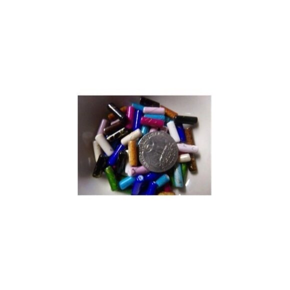 Mixed Drawbench Column Acrylic Beads - Picture 2 of 2